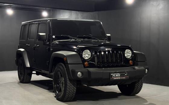 JEEP WRANGLER 3.6 UNLIMITED SPORT 4X4 V6 GASOLINA 4P AUTOMÁTICO